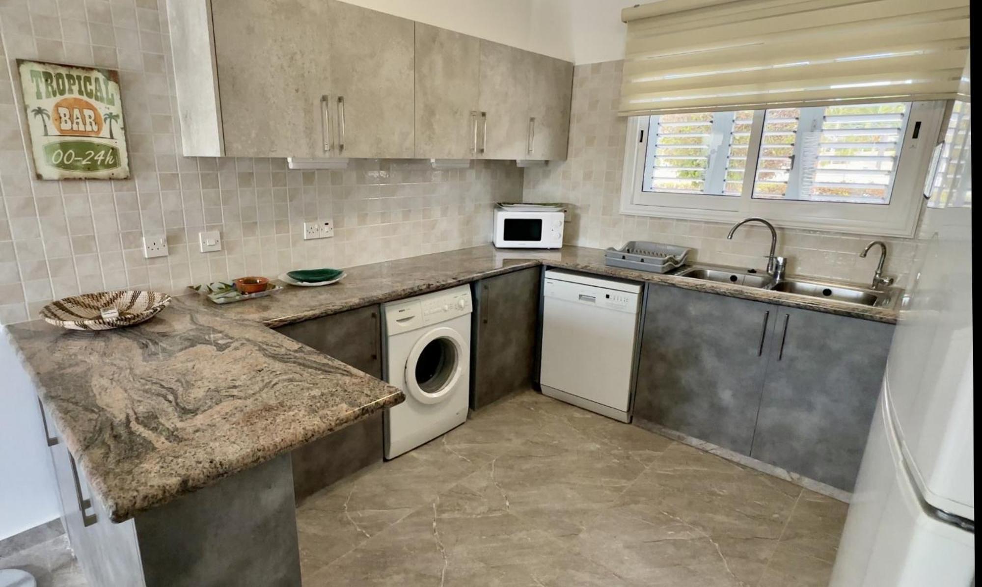 Villa M & S Coral Bay Zewnętrze zdjęcie